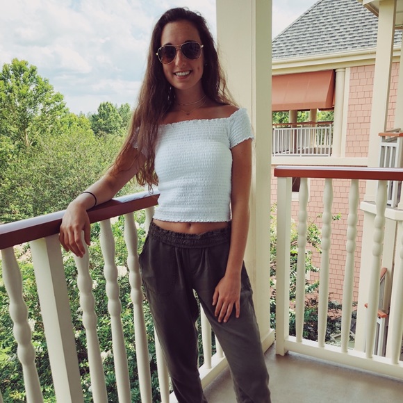 Meet your Posher, Abby - Picture 1 of 1